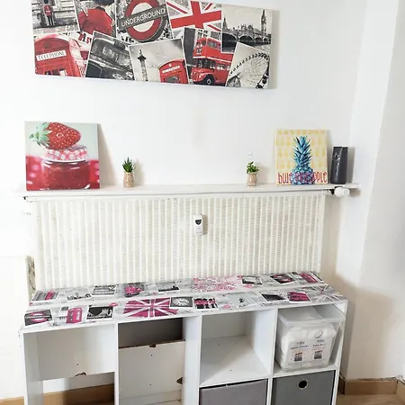 Centre - Salle De Bain, Refrigerateur, Tv Et Machine A Cafe Privatifs - Cuisine Commune - Terrasse - De A 200m בית אירוח פואטייה