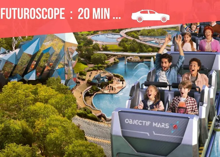 Centre: Private Comforts, Shared Kitchen & Hall Proximity Homestay *